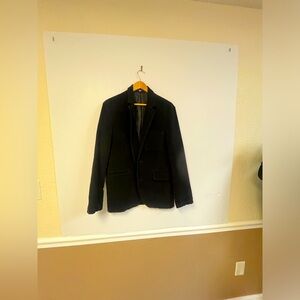 Velvet Black Men’s Blazer‎ Gap Size Small Fall or Winter two button.